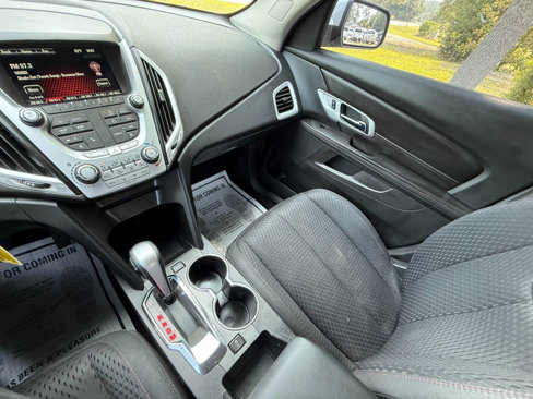 Used 2015 GMC Terrain SLE image 18