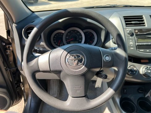 Used 2010 Toyota RAV4 4WD image 11