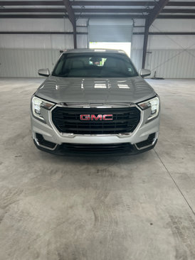 Used 2022 GMC Terrain SLE image 8