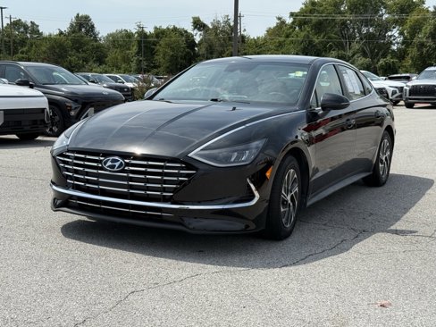 Used 2022 Hyundai Sonata Blue image 3