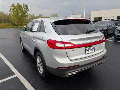 Used 2016 Lincoln MKX Select w/ Select Plus Package image 4