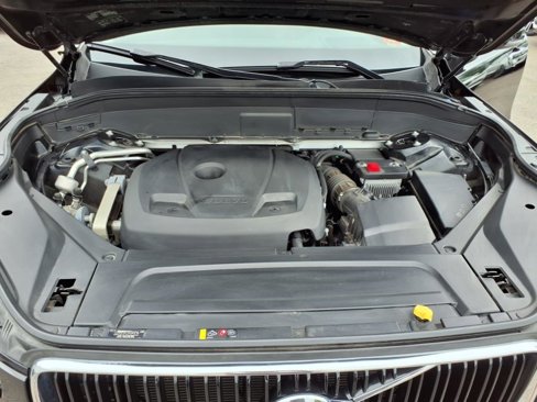 Used 2019 Volvo XC90 T6 Momentum w/ Advanced Package image 9
