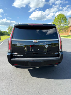Used 2018 Cadillac Escalade Platinum image 8