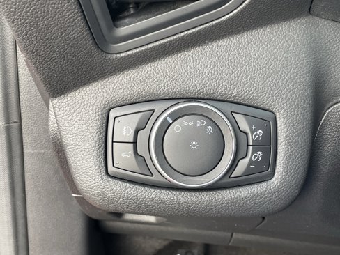 Used 2017 Ford Escape SE image 14
