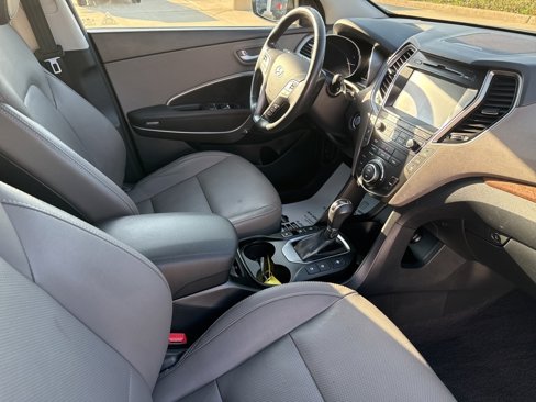 Used 2017 Hyundai Santa Fe SE w/ SE Ultimate Tech Package 03 image 22