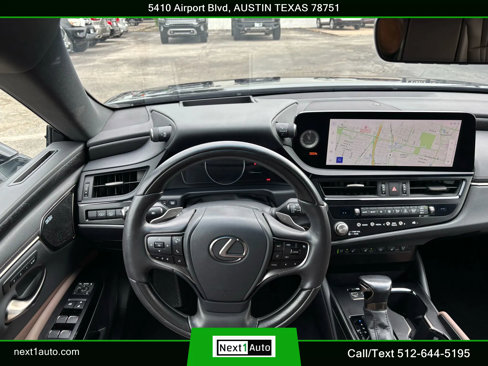 Used 2023 Lexus ES 350 Ultra Luxury image 25