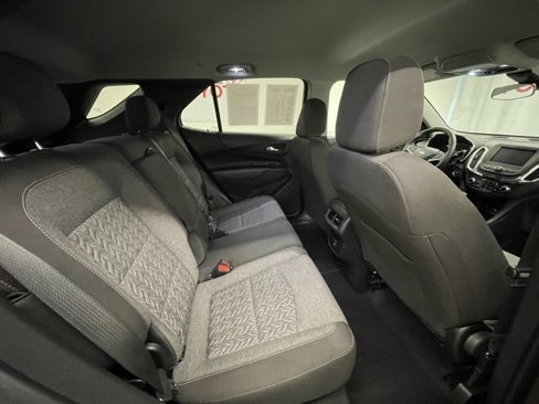 Used 2023 Chevrolet Equinox LT image 6