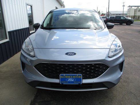 Used 2022 Ford Escape SE w/ Cold Weather Package image 3
