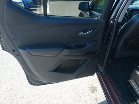 Used 2019 Chevrolet Traverse LT image 15
