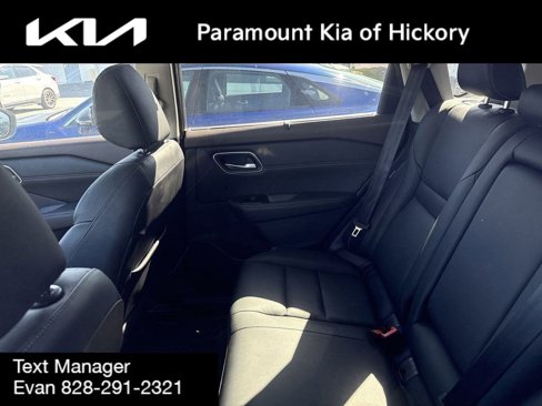 Used 2021 Nissan Rogue SL w/ Premium Package image 6