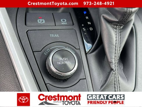 Certified 2025 Toyota RAV4 LE image 26