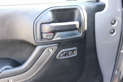 Used 2017 Jeep Wrangler Unlimited Sport image 26