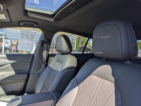 Used 2024 Buick Envista Avenir image 8