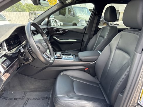 Used 2021 Audi Q7 3.0T Premium image 9