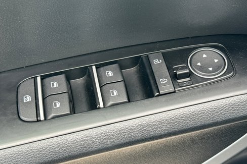 Used 2020 Kia Soul LX image 12