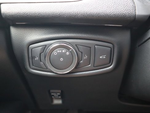 Used 2016 Lincoln MKZ image 24