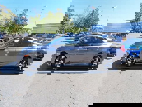 Used 2019 Honda Civic LX image 3