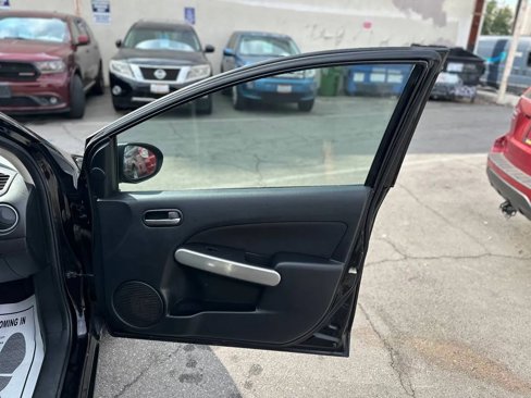 Used 2013 MAZDA MAZDA2 Touring image 30