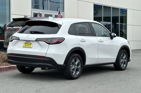 New 2026 Honda HR-V LX image 3