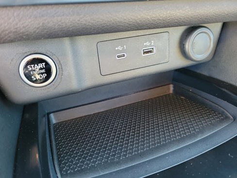 Used 2021 Nissan Rogue SV w/ Premium Package image 34