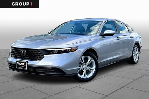 Certified 2025 Honda Accord LX image 1