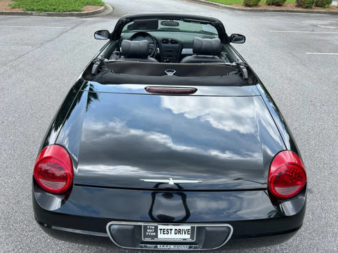 Used 2002 Ford Thunderbird Deluxe image 18