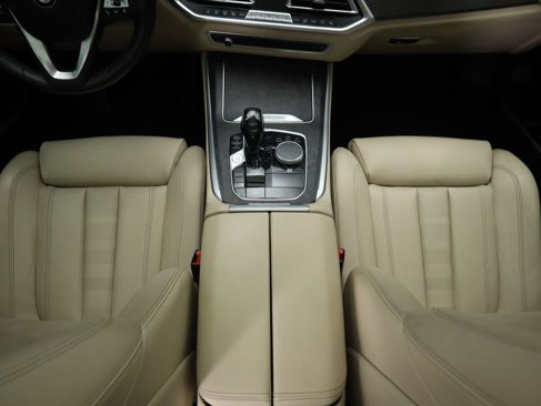 Used 2022 BMW X5 sDrive40i w/ Premium Package image 17