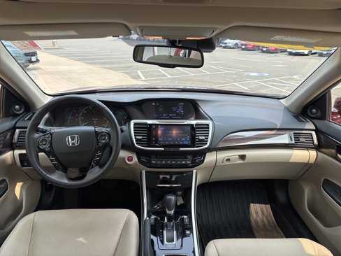 Used 2017 Honda Accord EX-L image 12