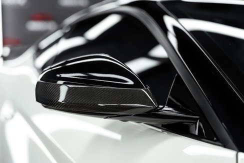 Used 2015 Ferrari F12 Berlinetta image 9