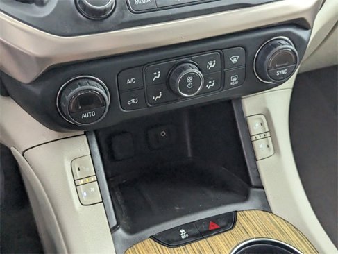 Used 2018 GMC Acadia Denali w/ Technology Package image 23