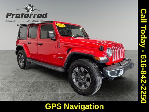 Used 2018 Jeep Wrangler Unlimited Sahara image 3