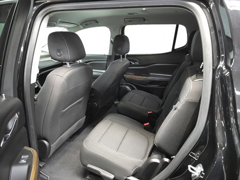 Used 2023 GMC Acadia SLE w/ Driver Convenience Package image 30