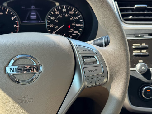 Used 2016 Nissan Altima 2.5 S w/ Power Driver Seat Package image 14