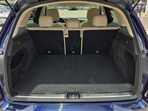 Used 2018 Mercedes-Benz GLC 300 image 11