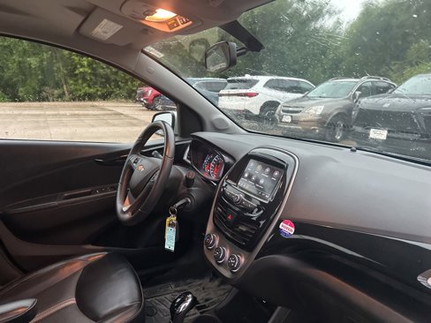 Used 2020 Chevrolet Spark ACTIV image 15