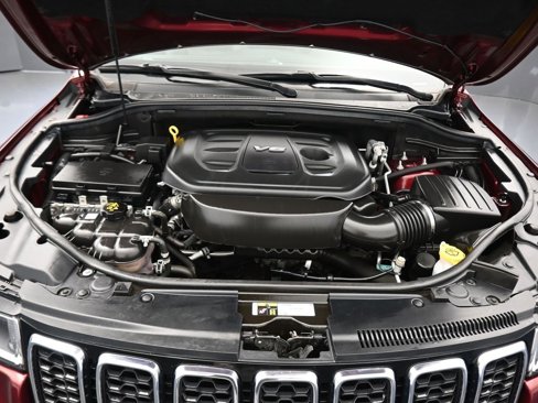 Used 2019 Jeep Grand Cherokee Limited image 54