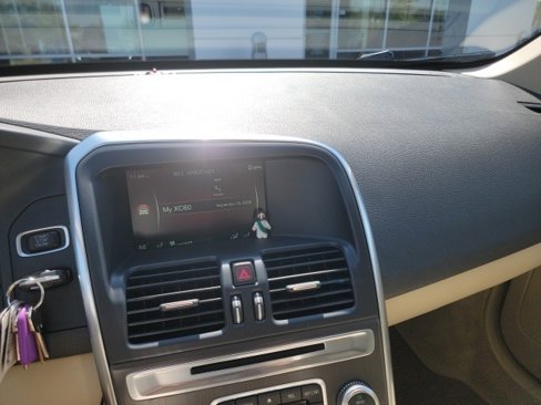 Used 2015 Volvo XC60 T5 image 10