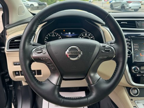 Used 2022 Nissan Murano SL w/ SL Moonroof Package image 25