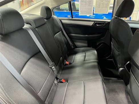 Used 2017 Subaru Legacy 2.5i Premium image 13