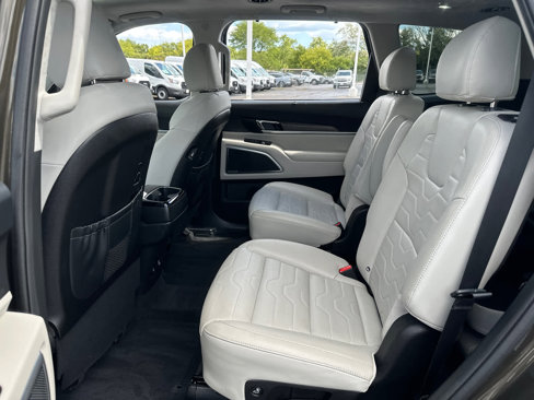 Used 2020 Kia Telluride SX w/ SX Prestige Package image 34