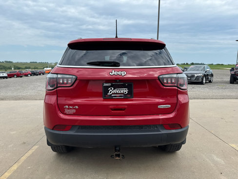 Used 2018 Jeep Compass Latitude w/ Popular Equipment Group image 7
