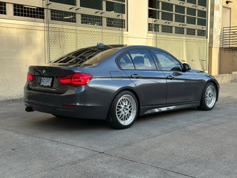Used 2014 BMW 328i Sedan image 3
