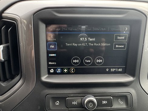 Used 2019 Chevrolet Silverado 1500 Custom image 18