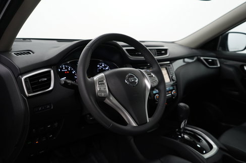 Used 2015 Nissan Rogue SL w/ SL Premium Package image 18