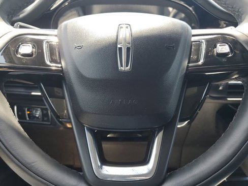 Used 2021 Lincoln Corsair Reserve w/ Equipment Group 201A image 23
