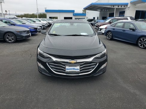 Used 2021 Chevrolet Malibu LT image 4
