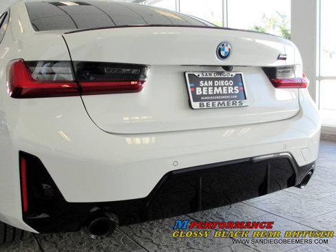 Used 2023 BMW 330e w/ M Sport Package image 11