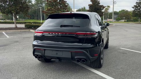 New 2026 Porsche Macan image 7