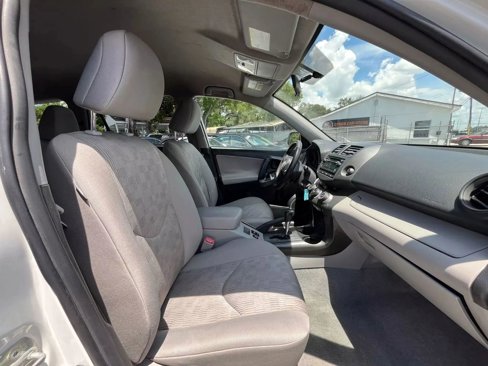 Used 2012 Toyota RAV4 4WD w/ Value Pkg image 9