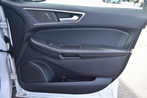 Used 2022 Ford Edge SEL w/ Convenience Package image 46